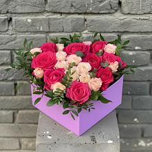 Цветочная композиция из Розы в коробке в Юце