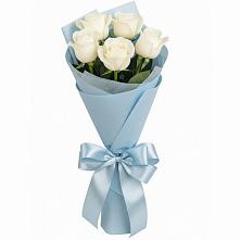Букет 5 Белых роз Проуд в Юце