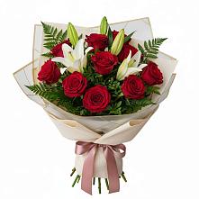 Букет цветов из:  Лилии и Розы в Юце