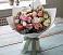 Букет цветов из: Розы, Лизиантусы и Гвоздики в Юце