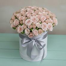 Цветочная композиция из Розы в шляпной коробке в Юце