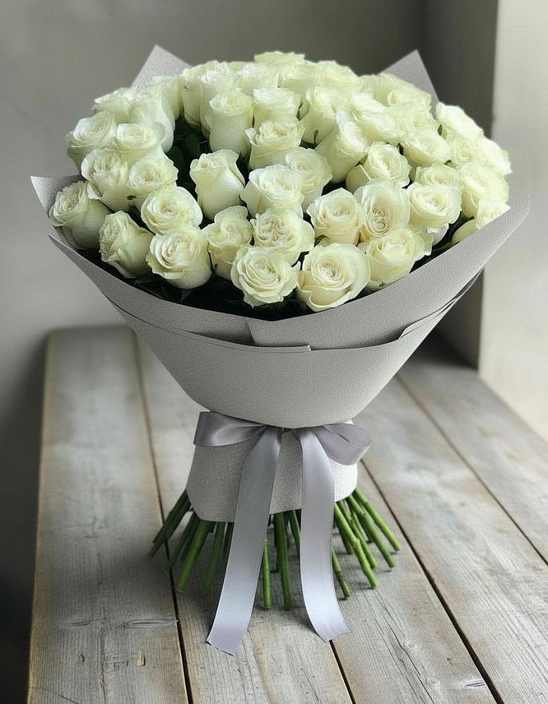 Букет 35 Белых роз в Юце