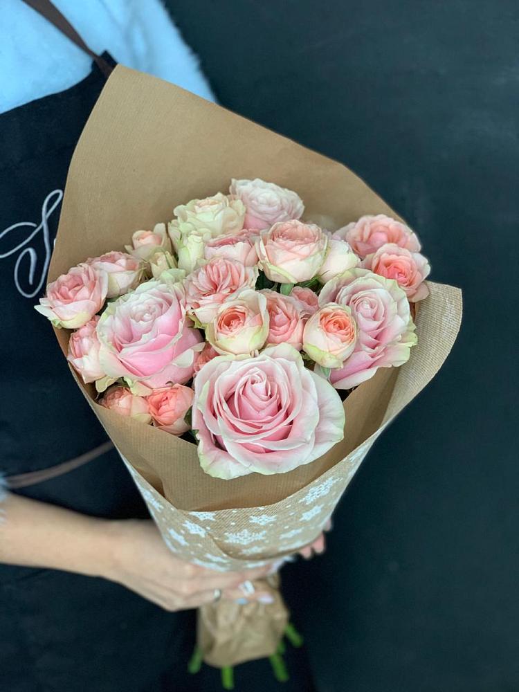 Букет цветов из: Хризантемы и Розы в Юце