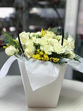Цветочная композиция из Розы  в Юце