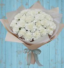 Букет цветов из:  Гвоздики в Юце