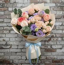 Букет цветов из:  Розы, Лизиантусы и Гвоздики #REPLACE_PRED# Юце